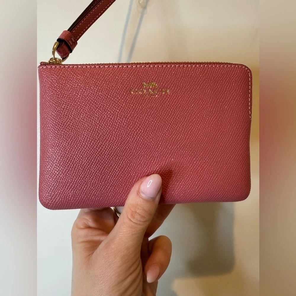 Coach Large Corner Zip Wristlet Red Pink NWT